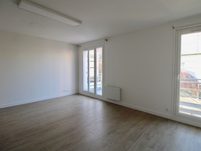 Appartement 1 pièce de 34 m² à Saint-Denis (93200)