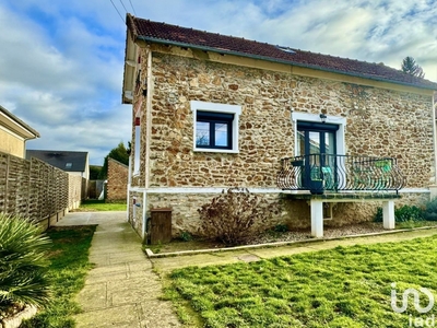 Maison 4 pièces de 107 m² à Ballancourt-sur-Essonne (91610)