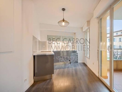 3 room luxury Flat for sale in Aix-en-Provence, French Riviera