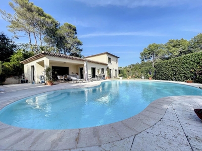 Villa de luxe de 4 pièces en vente Mougins, France