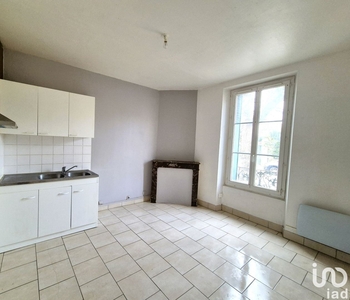 Appartement 2 pièces de 30 m² à Le Malesherbois (45330)