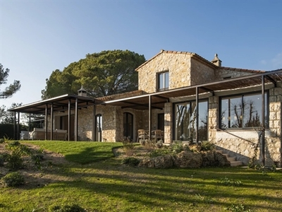 Luxueuse Villa Provençale Renovée