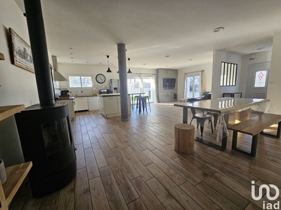 Maison 4 pièces de 153 m² à Le Havre (76620)