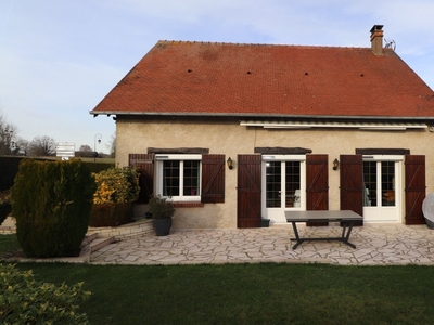 Maison traditionnelle 5 pièces de 123 m² à Les Andelys (27700)