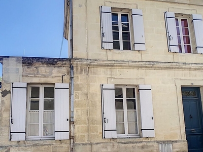 Vente maison 5 pièces 145 m² Saint-Médard-de-Guizières (33230)