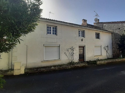 Vente maison 6 pièces 142 m² Cissé (86170)