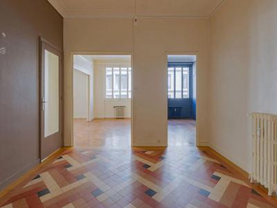 Appartement de luxe de 3 chambres en vente à 18 Rue Molière, Lyon, Département du Rhône, Auvergne-Rhône-Alpes