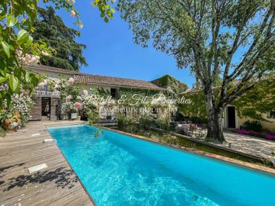 Villa de 17 pièces de luxe en vente Uzès, Occitanie