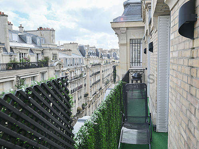 Appartement 4 chambres meublé avec terrasse, ascenseur et conciergePéreire (Paris 17°)