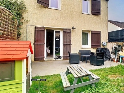 Vente maison 5 pièces 100 m² Vert-Saint-Denis (77240)