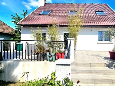 Vente maison 8 pièces 175 m² Thiais (94320)