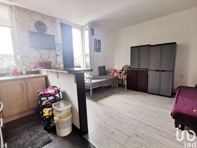 Appartement 2 pièces de 35 m² à Rosny-sous-Bois (93110)