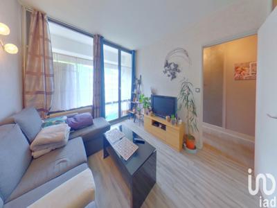 Appartement 2 pièces de 42 m² à Vaux-le-Pénil (77000)