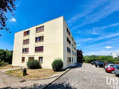 Appartement 4 pièces de 78 m² à Chelles (77500)