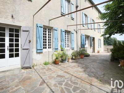 Maison 10 pièces de 220 m² à La Tourette-Cabardès (11380)