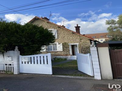 Maison 4 pièces de 68 m² à Poissy (78300)