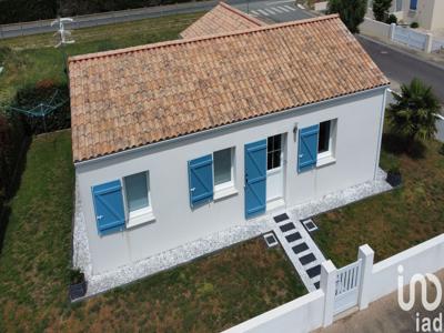 Maison 4 pièces de 83 m² à Longeville-sur-Mer (85560)