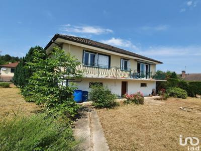 Maison 4 pièces de 83 m² à Pont-sur-Yonne (89140)
