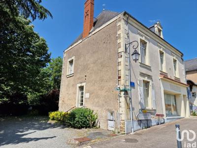 Maison 5 pièces de 150 m² à SAINT-AUBIN-DE-LUIGNÉ (49190)