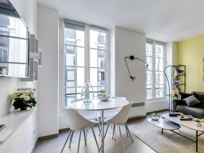 Appartement 2 chambres à louer - 10ème arrondissement, Paris