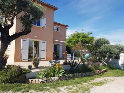 Luxury House for sale in Sanary-sur-Mer, France