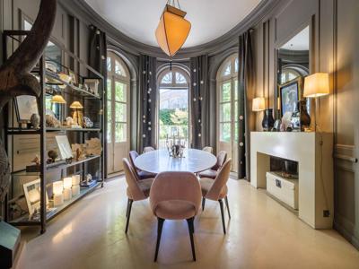 Maison de 10 pièces de luxe en vente à Bordeaux, Nouvelle-Aquitaine