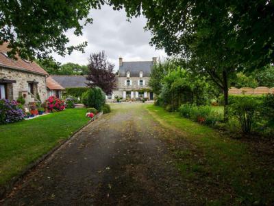 Villa de luxe de 15 pièces en vente Kergrist, Bretagne