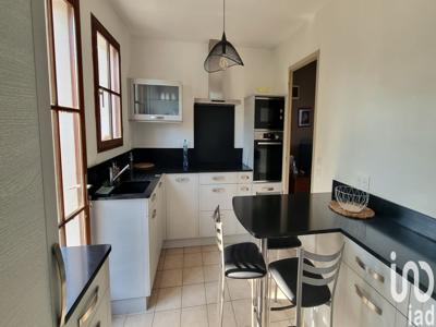 Maison 5 pièces de 115 m² à Manthelan (37240)