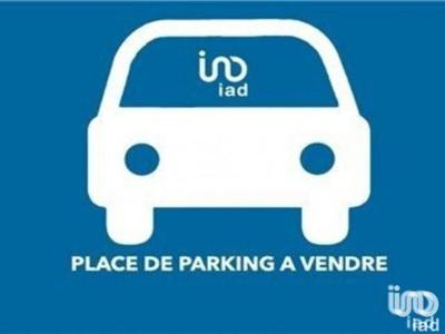 Parking/garage/box de 8 m² à Montreuil (93100)