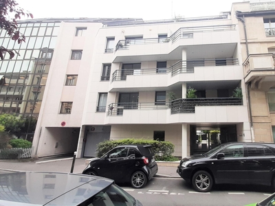 location Appartement F2 DE 51.9m² À BOULOGNE