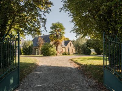 Maison de 8 pièces de luxe en vente à Château-Gontier, Pays de la Loire