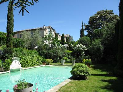 10 room luxury House for sale in Boulbon, France