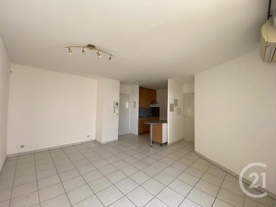 Location appartement 3 pièces 56.27 m²
