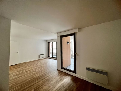 Location appartement 3 pièces 64.01 m²