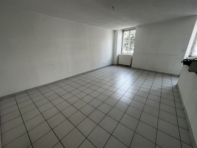 Location appartement 4 pièces 85.95 m²