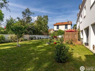 Vente maison 10 pièces 330 m²