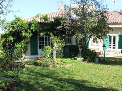 Vente maison 6 pièces 148 m²