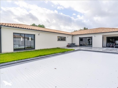 Vente maison 7 pièces 157 m²