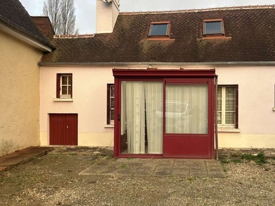 Vente maison 3 pièces 40 m² Saint-Cosme-en-Vairais (72110)