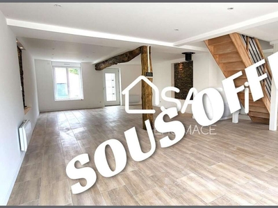 Vente maison 5 pièces 146 m² Saint-Philbert-en-Mauges (49600)