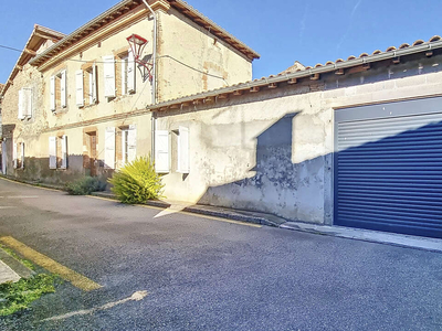 Vente maison 5 pièces 150 m² Saint-Julien-sur-Garonne (31220)