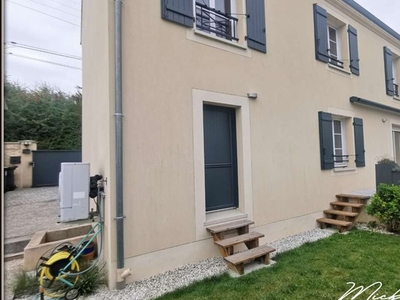 Vente maison 6 pièces 110 m² Courdimanche (95800)