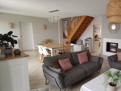 Vente maison 6 pièces 140 m² Pont-Saint-Martin (44860)