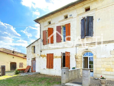 Vente maison 7 pièces 297 m² Saint-Émilion (33330)