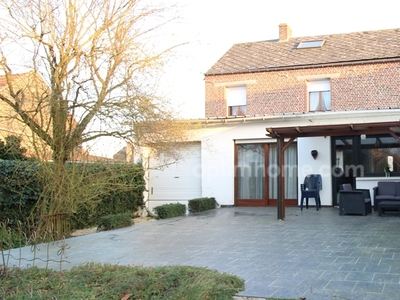 Vente maison 8 pièces 161 m² Cambrai (59400)
