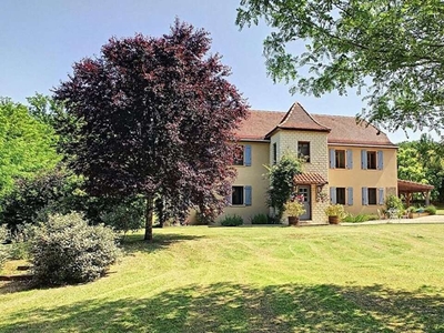 Vente maison 9 pièces 300 m² Gourdon (46300)