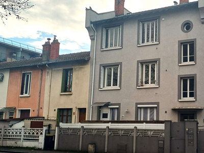 Vente maison en viager 3 pièces 63 m² Saint-Fons (69190)