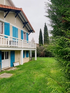 Vente maison en viager 8 pièces 175 m² Vaux-sur-Seine (78740)