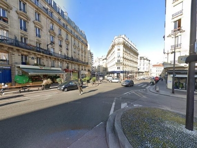 Cession droit au bail boutique 40 m² rue Ramey 75018 Paris.