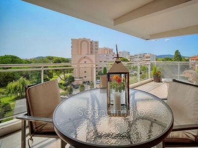 3 room luxury Apartment for sale in Mandelieu-la-Napoule, French Riviera